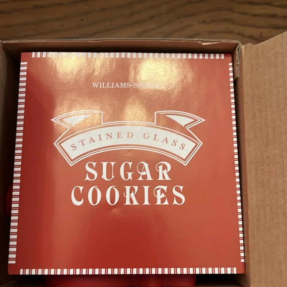 Williams Sonoma stained glass cookie cutters,‎ new